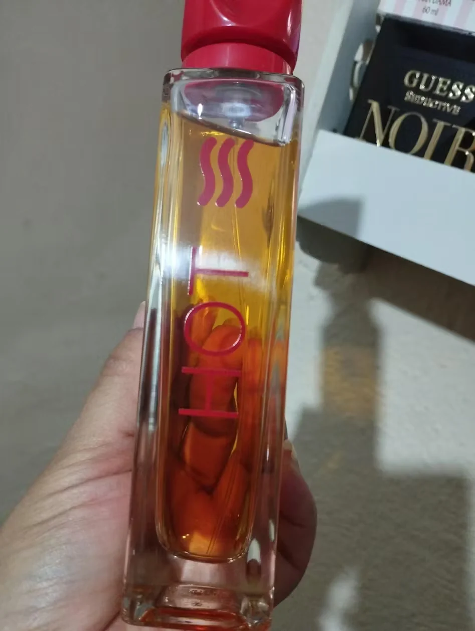 Benetton Hot EDT For Her - 100 ml