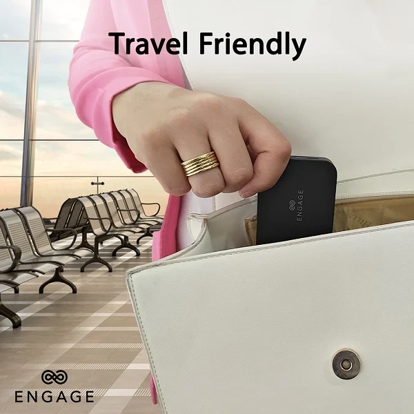 Engage, Foldable Dual USB-C Power Adapter (65W)