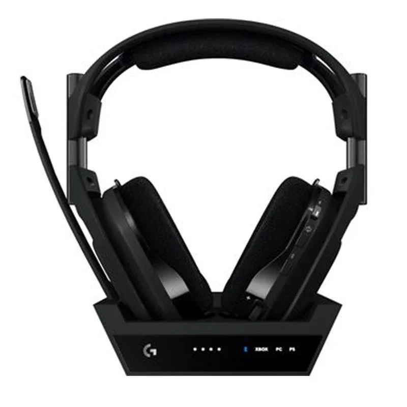 Wireless gaming headset with mic, compatible with Xbox, PC, PS, on charging dock