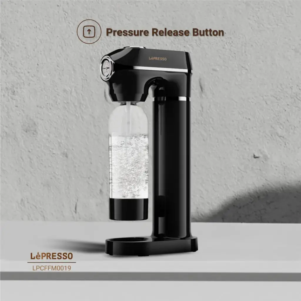 Lepresso Carbonator Instant Sparkling Water - Black