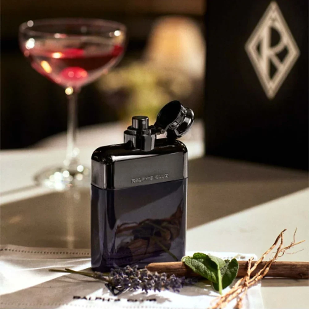 ralph-lauren-fragrances-ralphs-club-eau-de-parfum-pdp-table-tab-desktop.webp