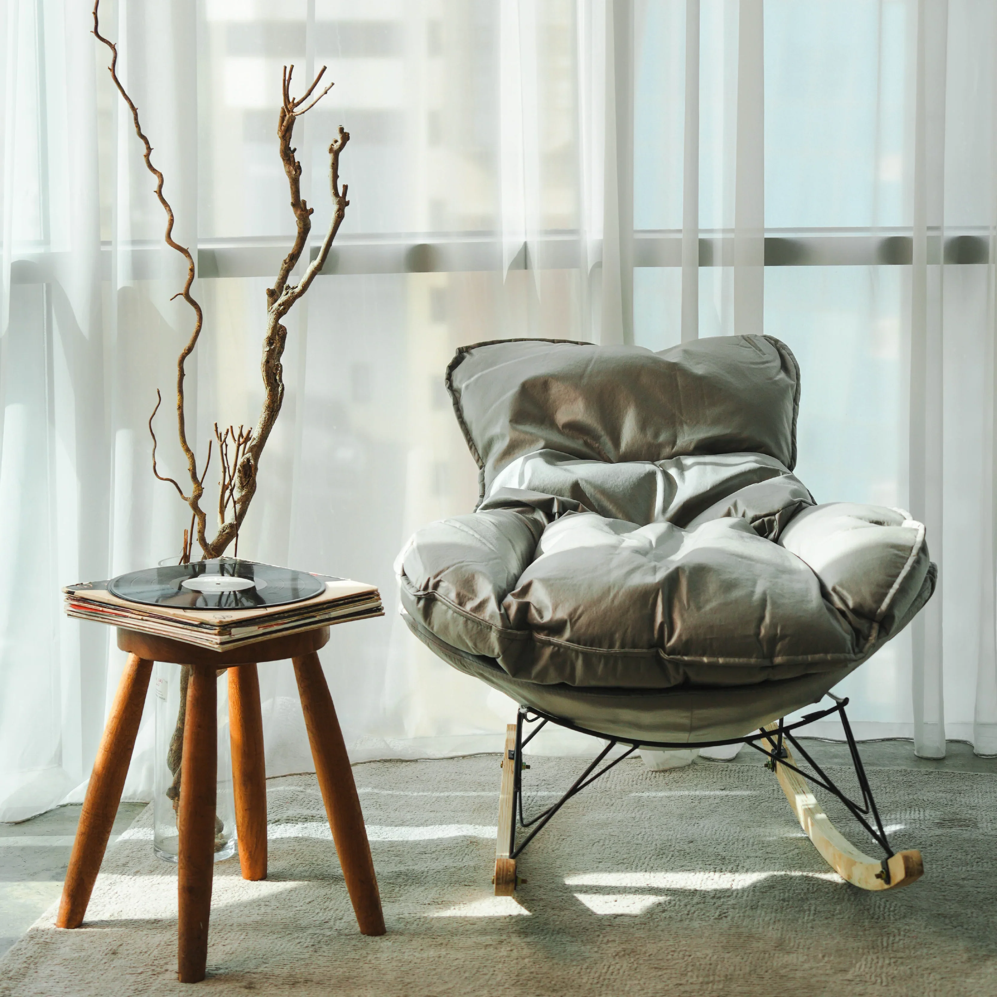 SOMA Aura Rocking Chair – Gray