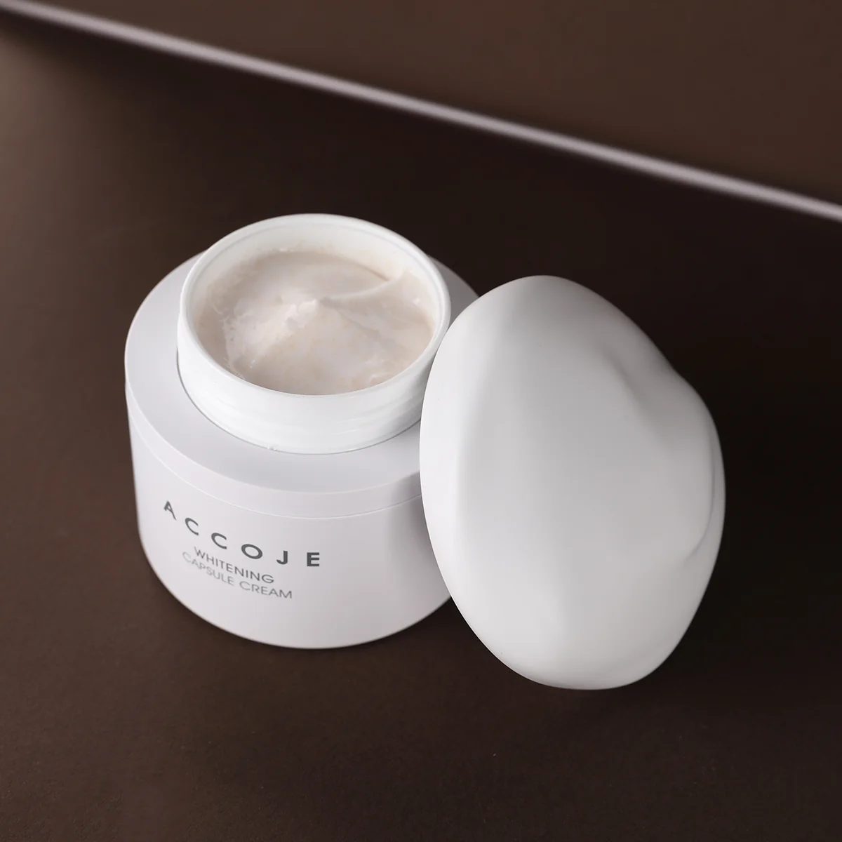 Accoje, Whitening Capsule Cream - 50ml