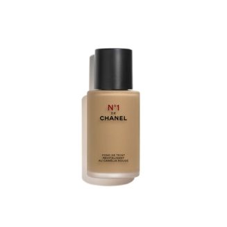 Chanel N°1 De Chanel Revitalising Foundation Illuminates - Hydrates - Protects - BD121